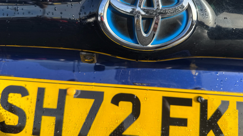 Toyota Yaris 1.5 Hybrid Design 5dr CVT Hybrid Hatchback